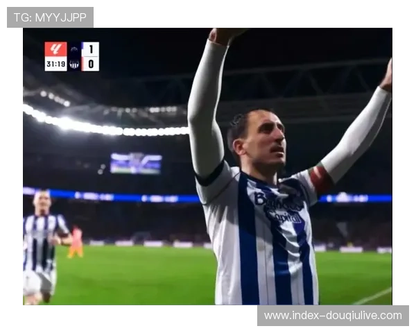 巴萨对阵皇家社会上半场,双方共四粒进球被吹无效 巴萨对阵皇家社会上半场,双方共四粒进球被吹无效